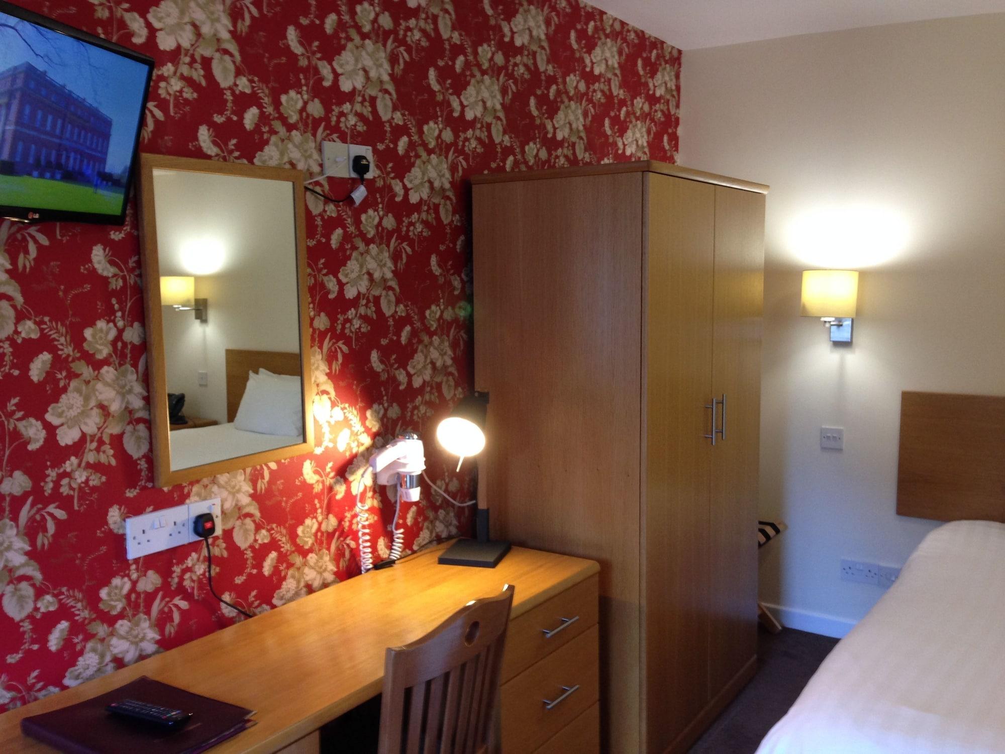 Ely House Hotel Wolverhampton Dış mekan fotoğraf