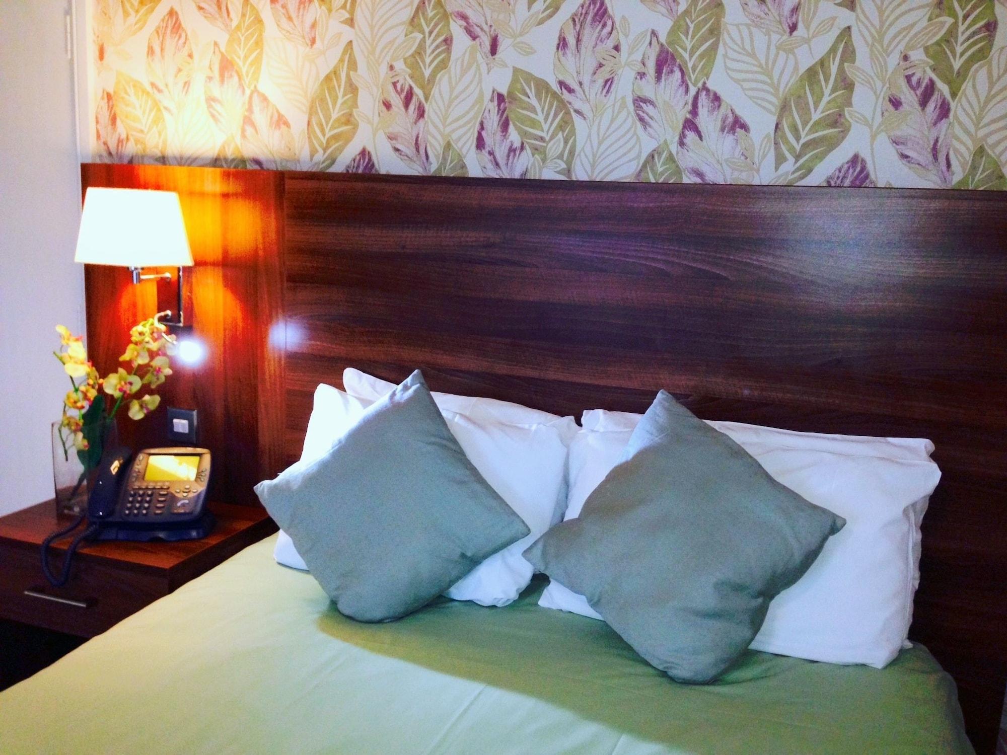 Ely House Hotel Wolverhampton Dış mekan fotoğraf
