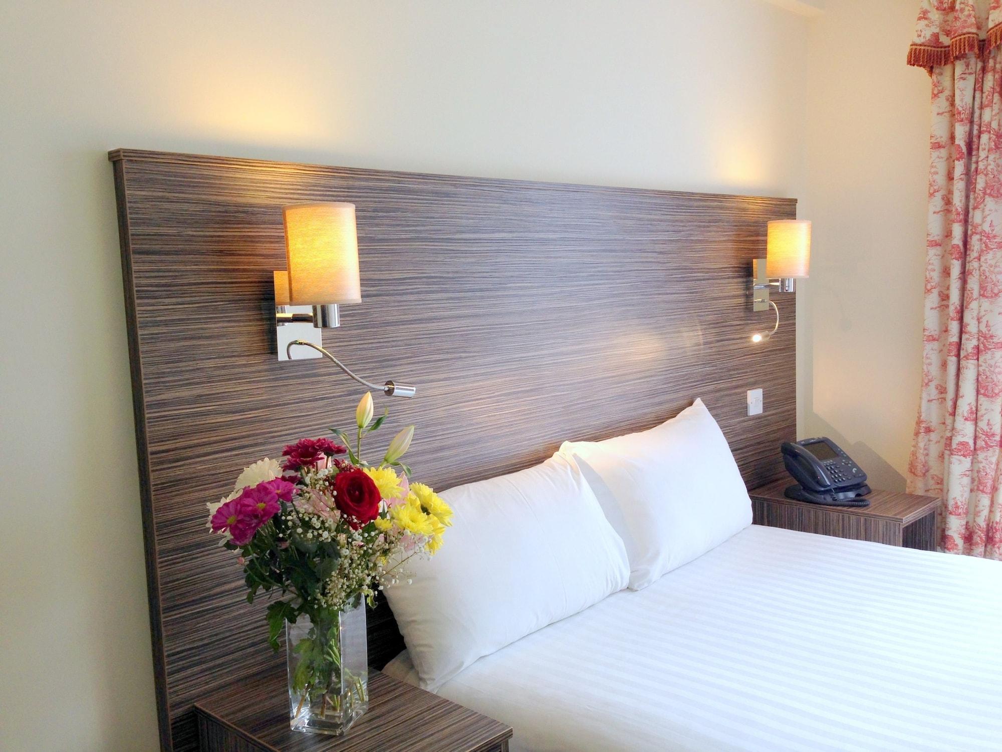 Ely House Hotel Wolverhampton Dış mekan fotoğraf